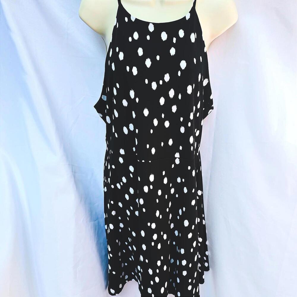 Chic Black and White Polka Dot Dress - Perfect for Any Occasion